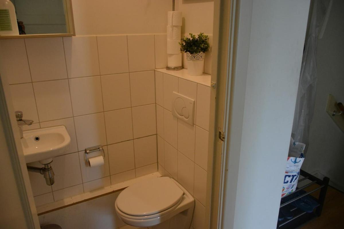 Three Bedroom Lovely Apartment Oosterbeek Esterno foto